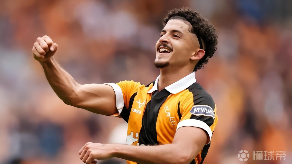 赫尔城前锋贝卢米父亲:吾儿配得上巴萨皇马等豪门